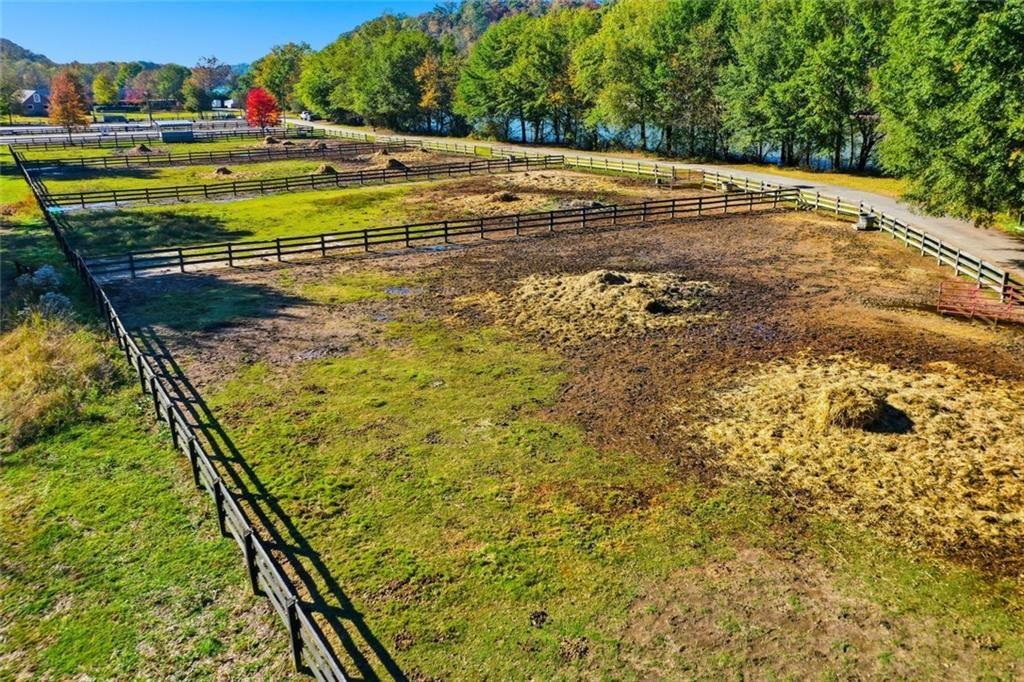 Huntcliff - Residential