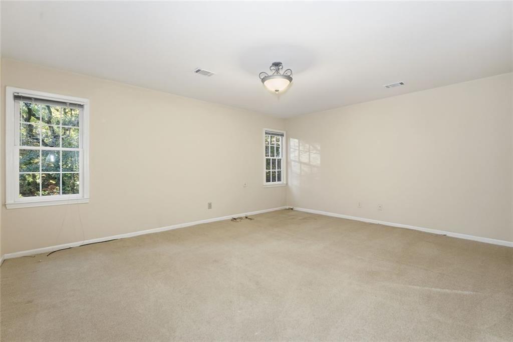 Huntcliff - Residential