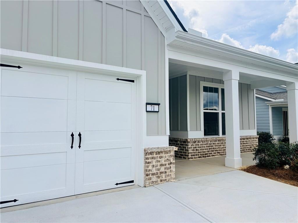 71 Heritage Pointe Drive