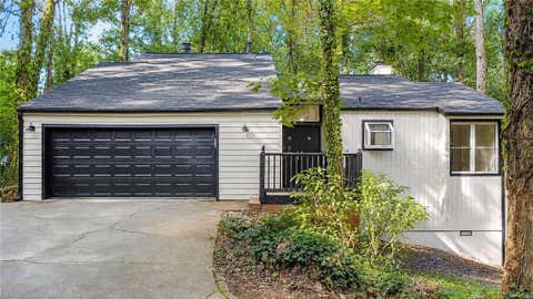 Homes For Sale - 210 Brandenburgh Circle<br/> Roswell, GA 30075