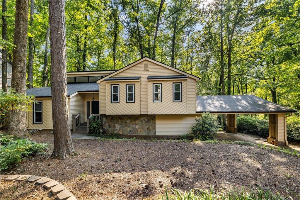 203 Concorde Way, Lilburn, Georgia image 1