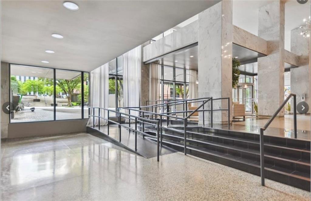 620 Peachtree #901 Street NE