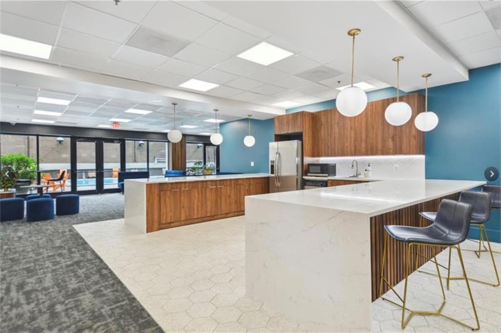 620 Peachtree #901 Street NE