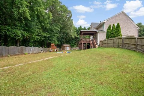 A home in Powder Springs