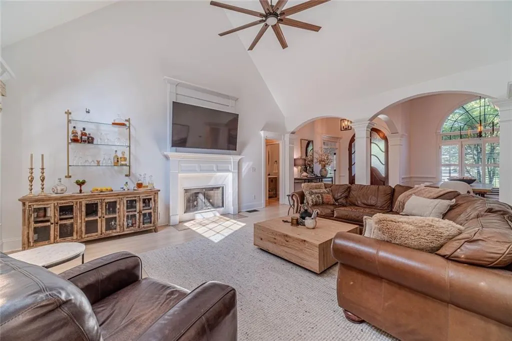 Dacula, Georgia 30019, United States, 4 Bedrooms Bedrooms, ,4 BathroomsBathrooms,Residential,Active,198313