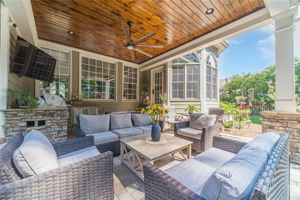 Dacula, Georgia 30019, United States, 4 Bedrooms Bedrooms, ,4 BathroomsBathrooms,Residential,Active,198313