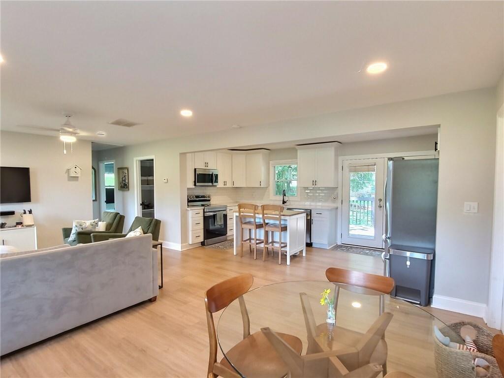3296 Old Concord Road SE