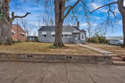 A home in Cedartown