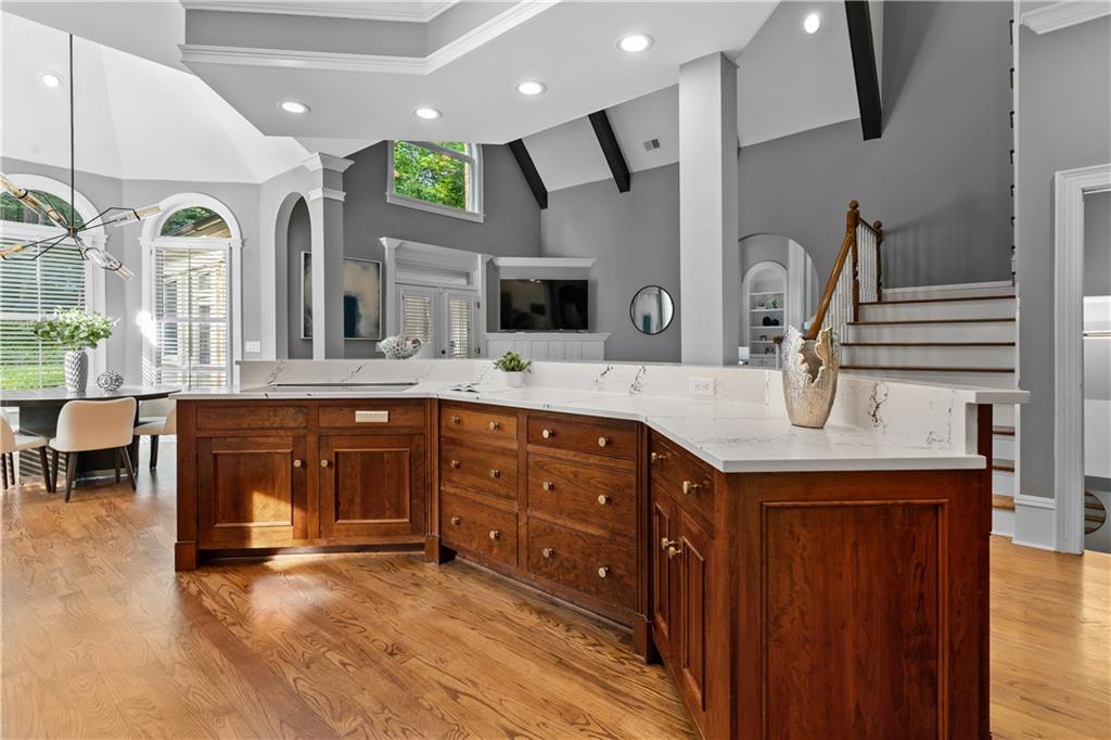 3905 Merriweather Woods