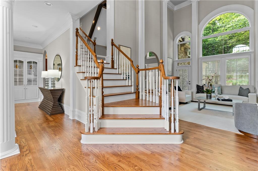 3905 Merriweather Woods