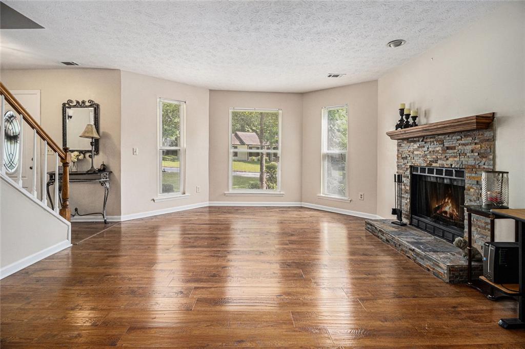5086 N Woodbridge Trail