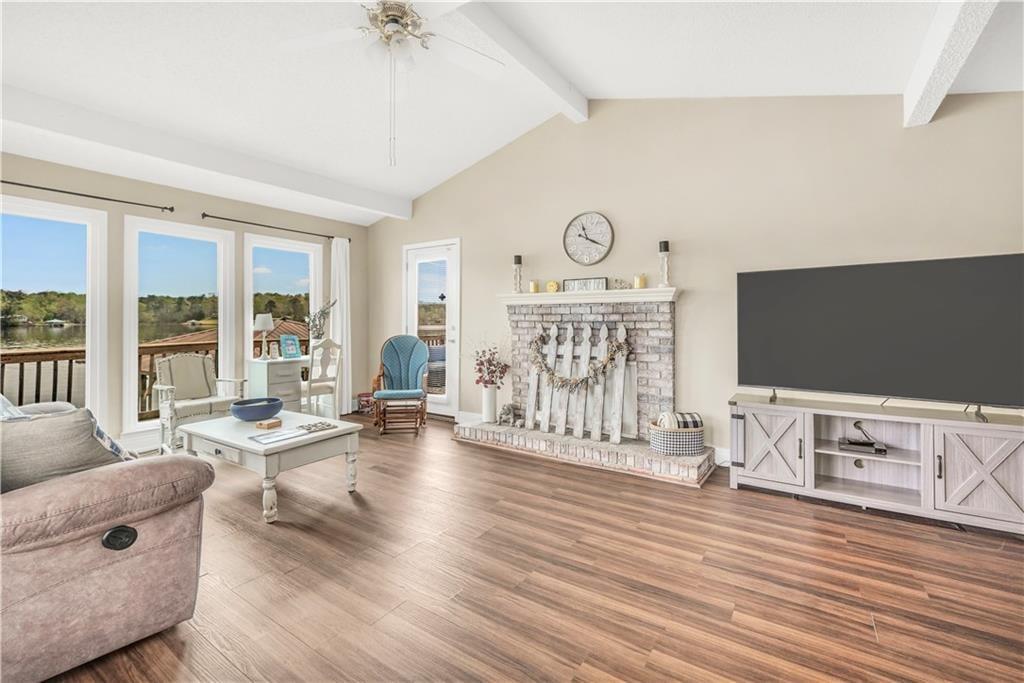 216 Deep Water Road