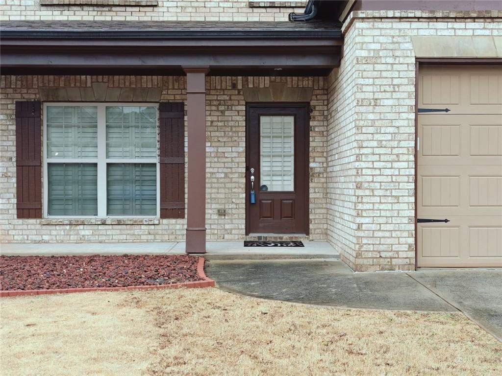 2638 Lake Manor Cir Circle