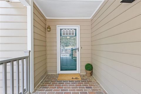 4447 Pineridge Circle Dunwoody GA 30338