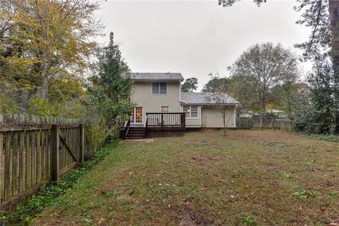A home in Lilburn