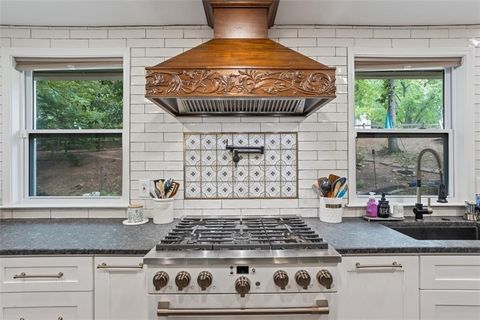 Photo of 4356 Fox Creek Drive, Marietta, GA 30062 (MLS # 7276087)