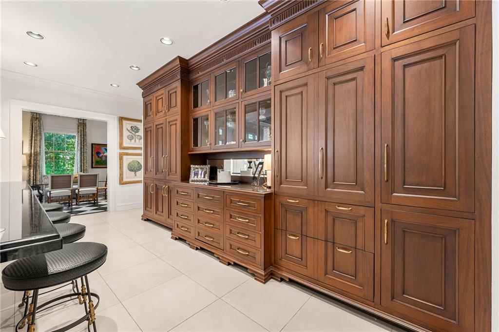 8 W Andrews Drive, Atlanta, Georgia image 38
