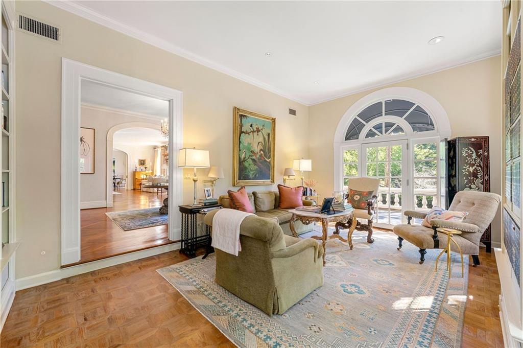 8 W Andrews Drive, Atlanta, Georgia image 16