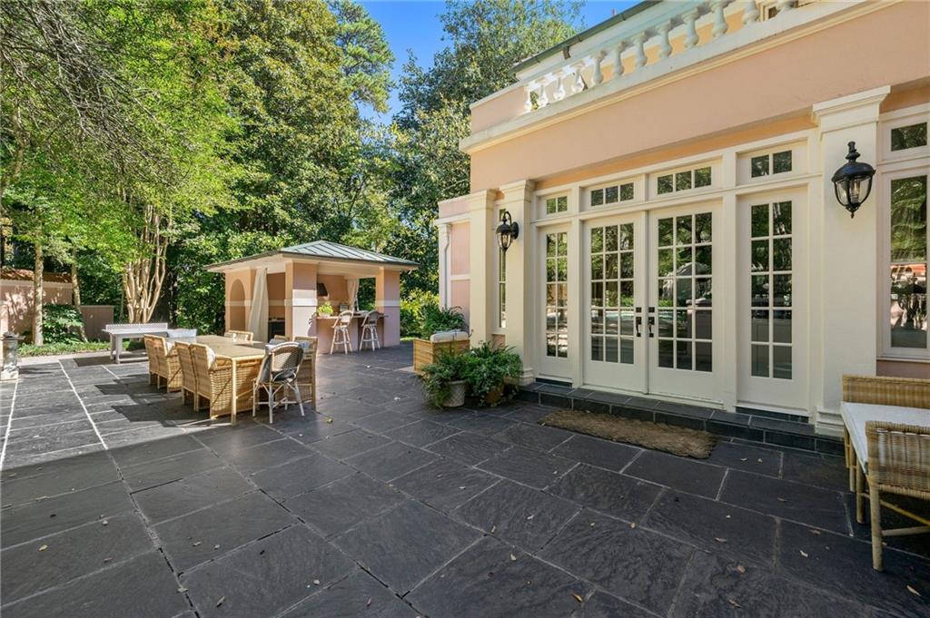 8 W Andrews Drive, Atlanta, Georgia image 45