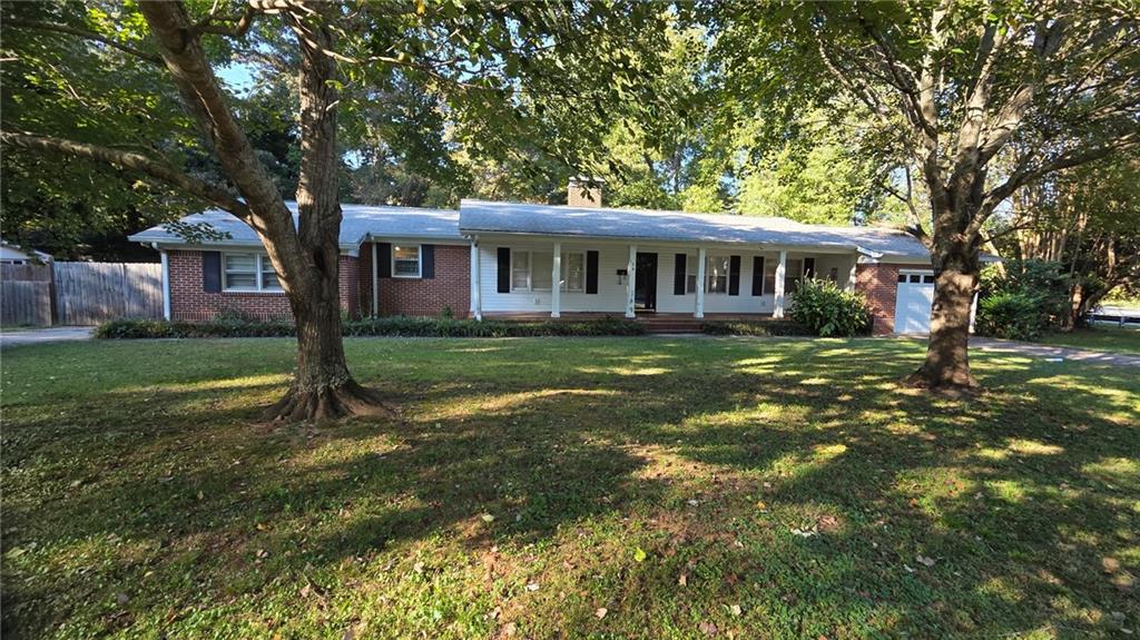 104 woodhaven Drive