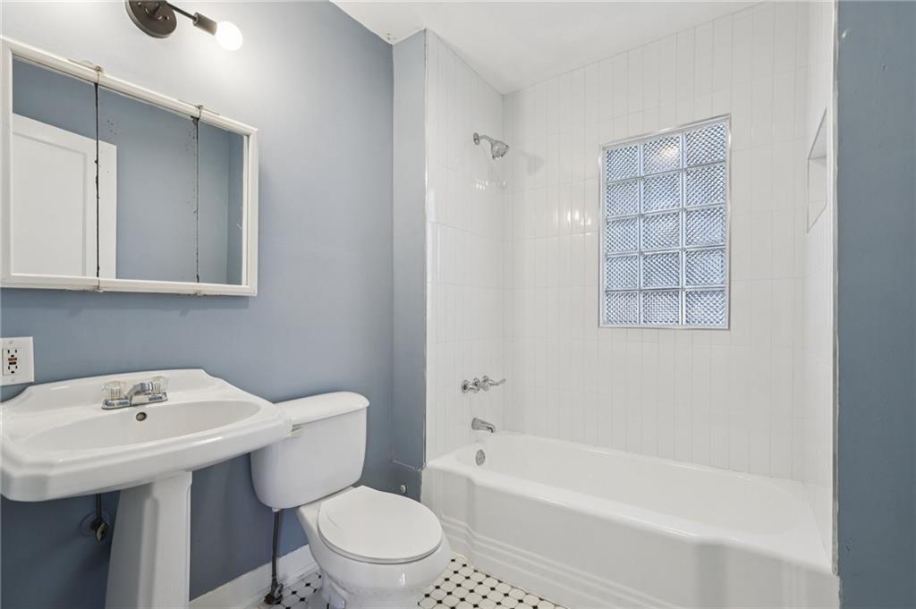 Colonial Hills - Residential