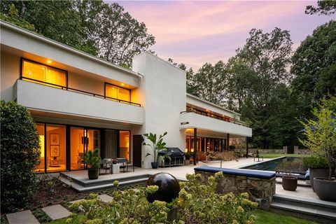 1640 Winterthur Close NW Atlanta GA 30328