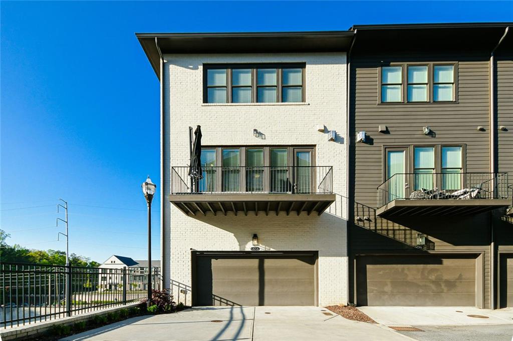 6666 Sterling Drive, Sandy Springs, Georgia image 4