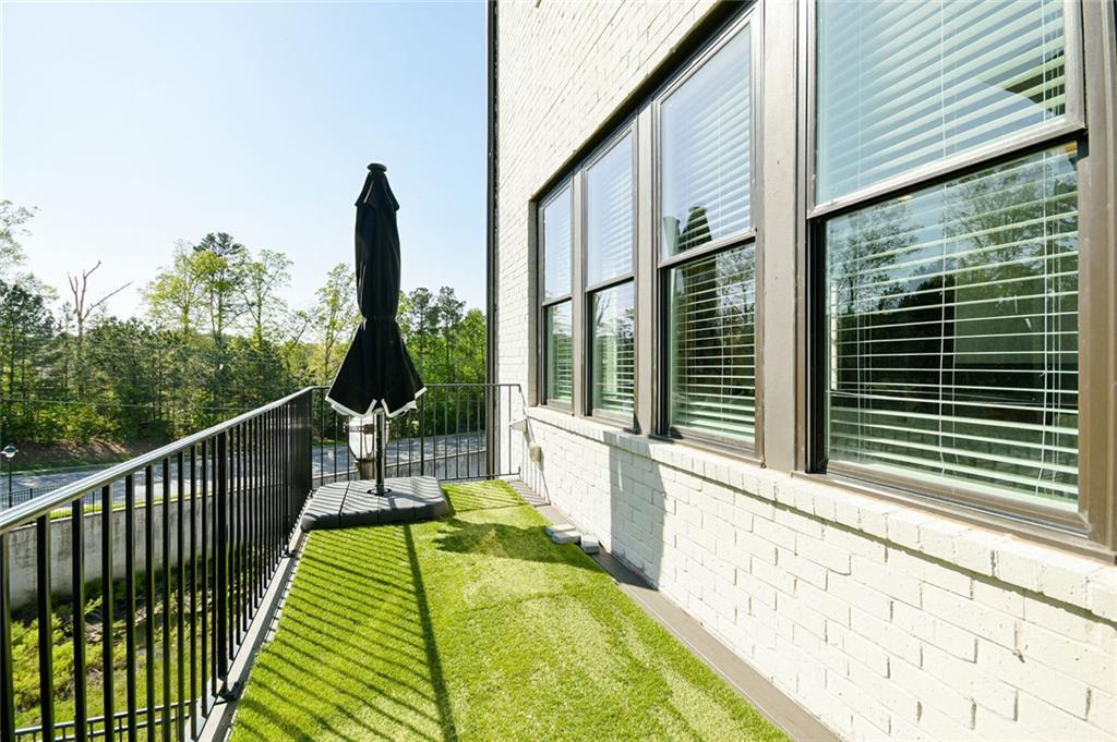 6666 Sterling Drive, Sandy Springs, Georgia image 18