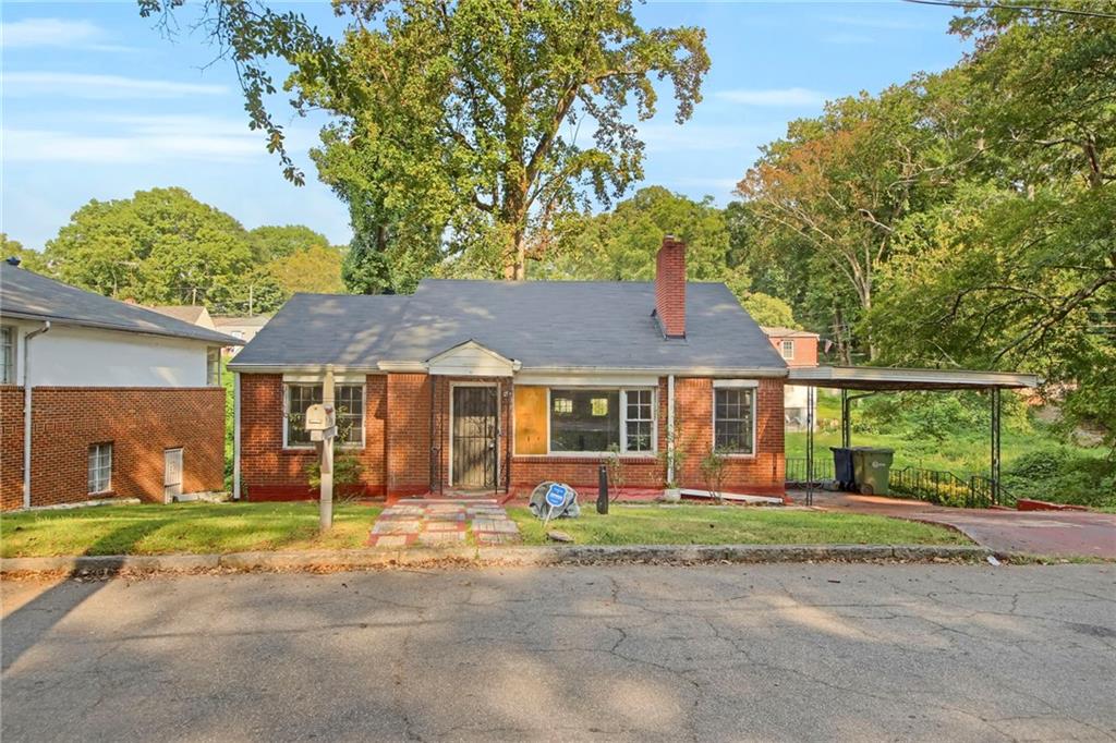 6 Rockmart Drive SW