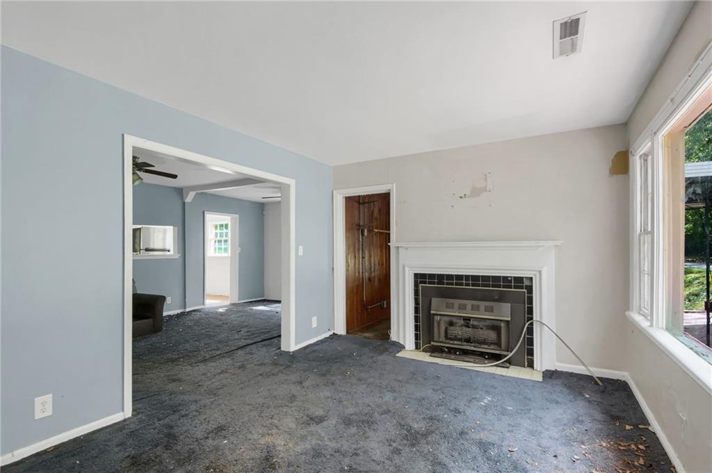 6 Rockmart Drive SW