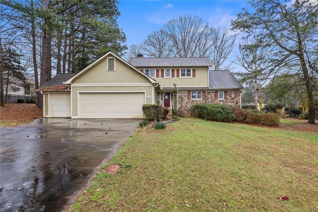 1200 Golf View Lane