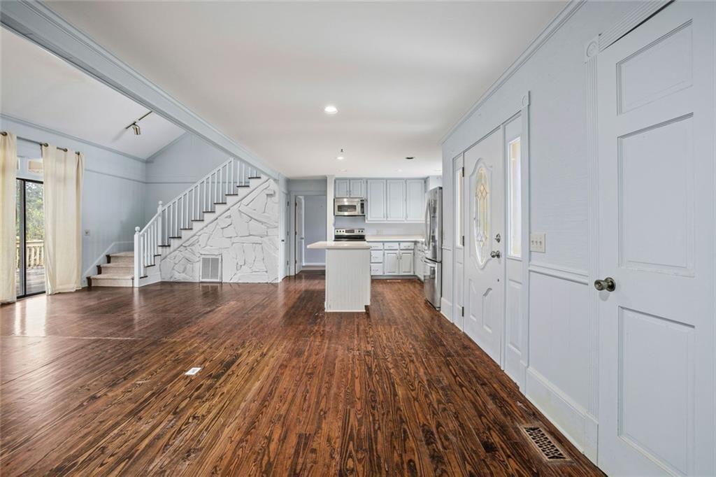 1200 Golf View Lane