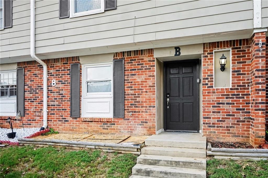2100 Kings Gate Circle 8B