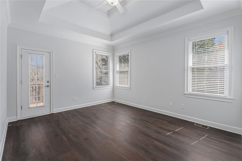 7025 Bavarian Wood Place, Buford, Georgia image 7