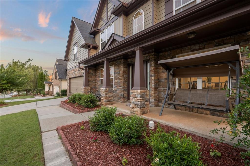 2287 Park Manor View