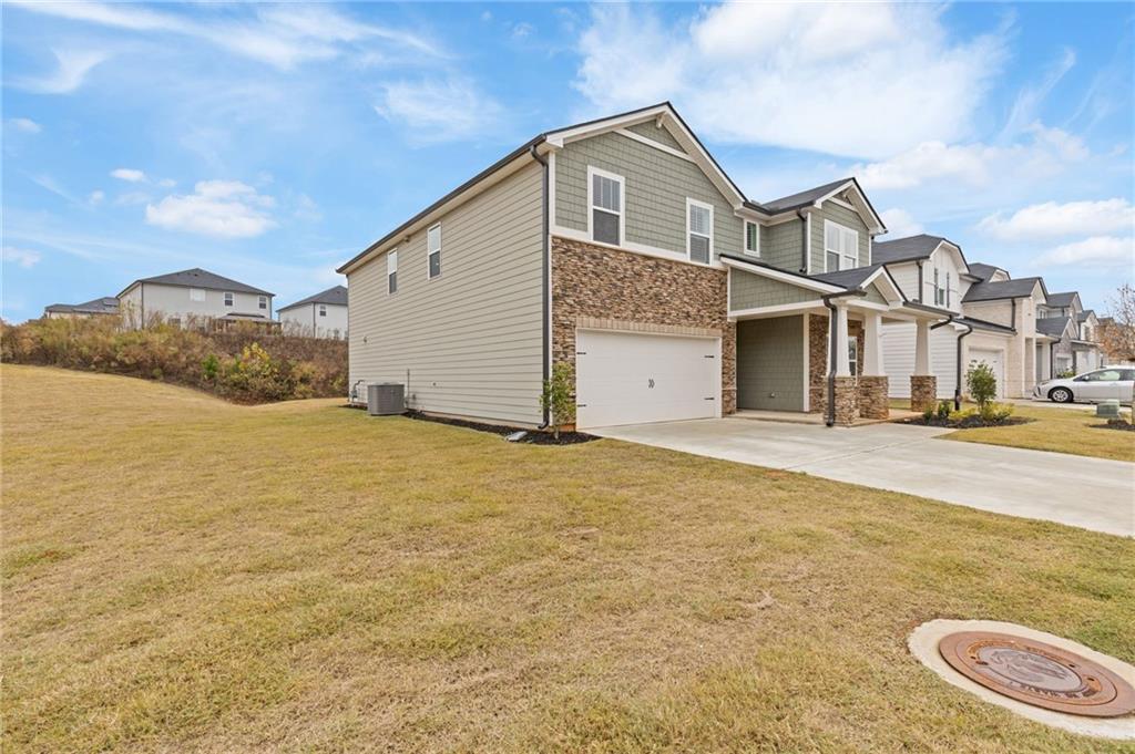 6039 Hickory Creek Court