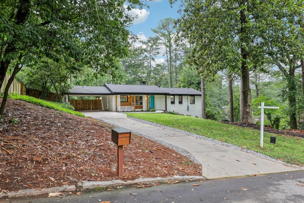 3356 Thornewood Drive