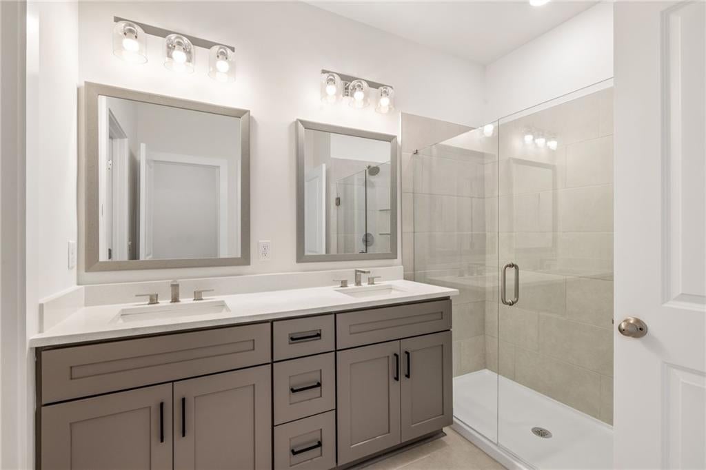 5044 Insperon Lane 26