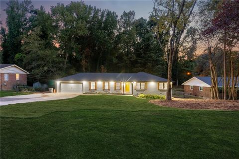 2055 Oak RD Snellville GA 30078