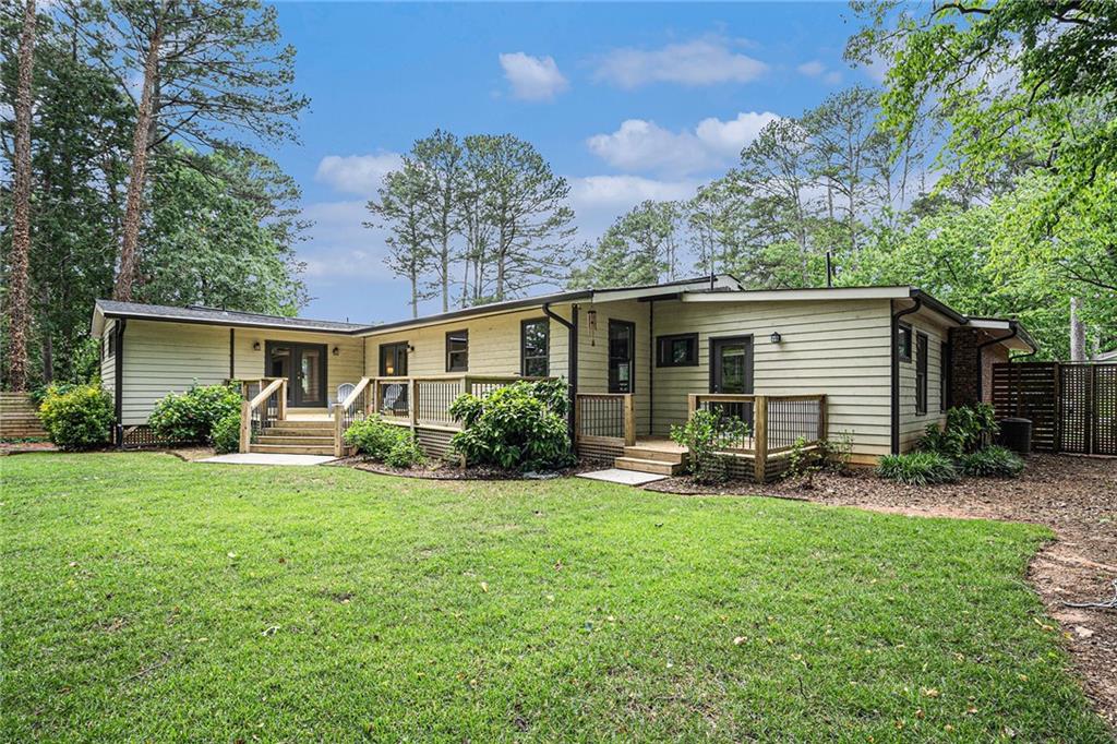 4469 Huntington Circle, Atlanta, Georgia image 26