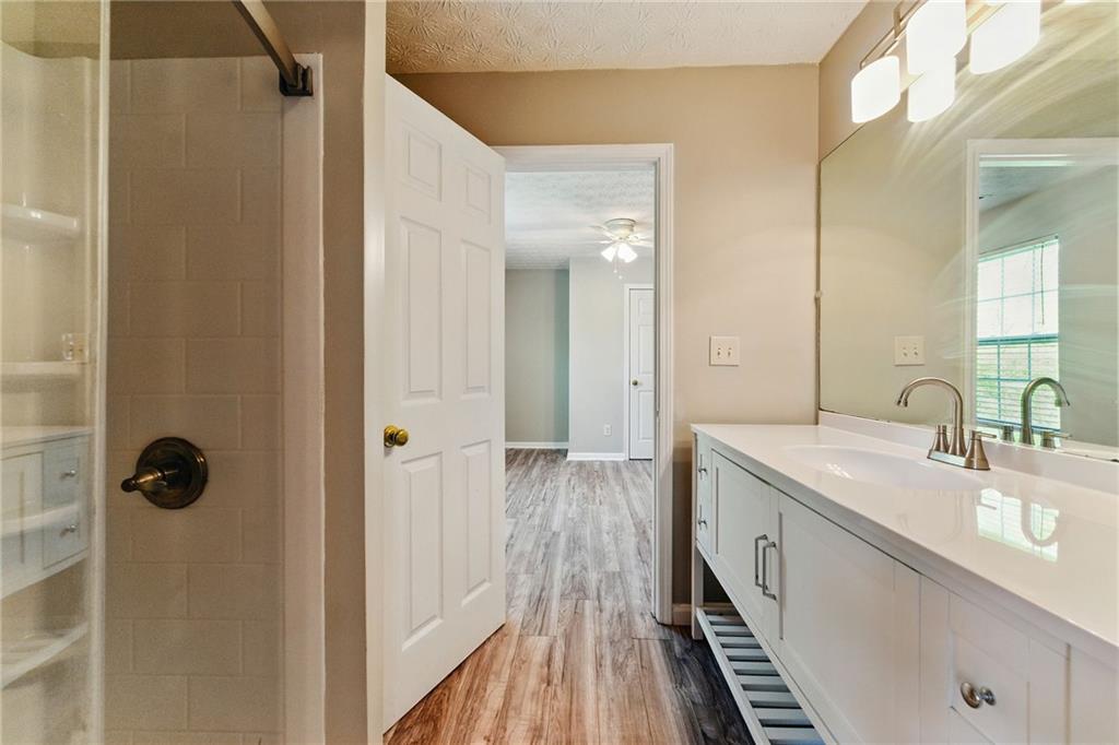3267 Forrest Bluff Way, Lithonia, Georgia image 21