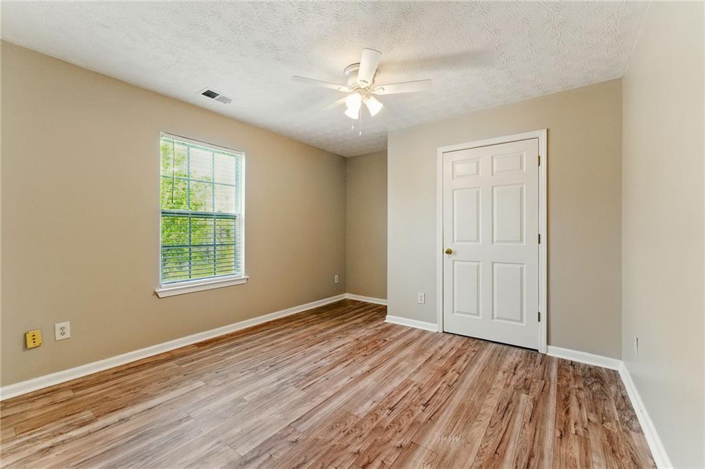3267 Forrest Bluff Way, Lithonia, Georgia image 19