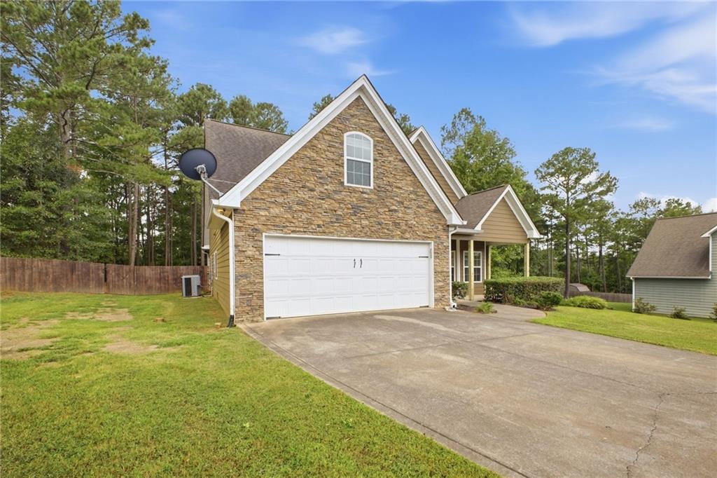 10 Susanne Court SW