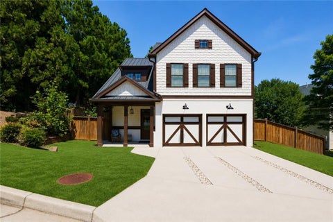 Homes For Sale - 2678 Sugar Mill Drive<br/> Dekalb County, Atlanta, GA 30316