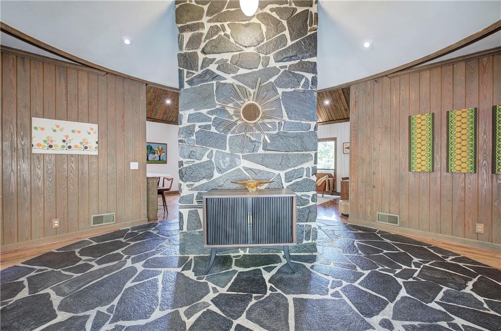 450 Little Hendricks Mountain Road