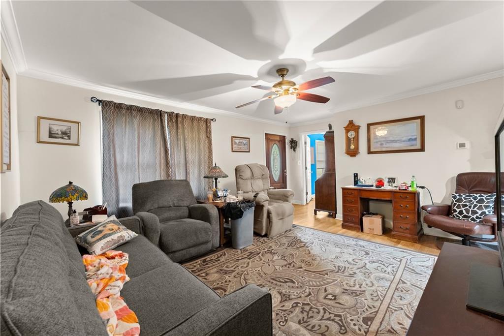 5855 Willis Lane