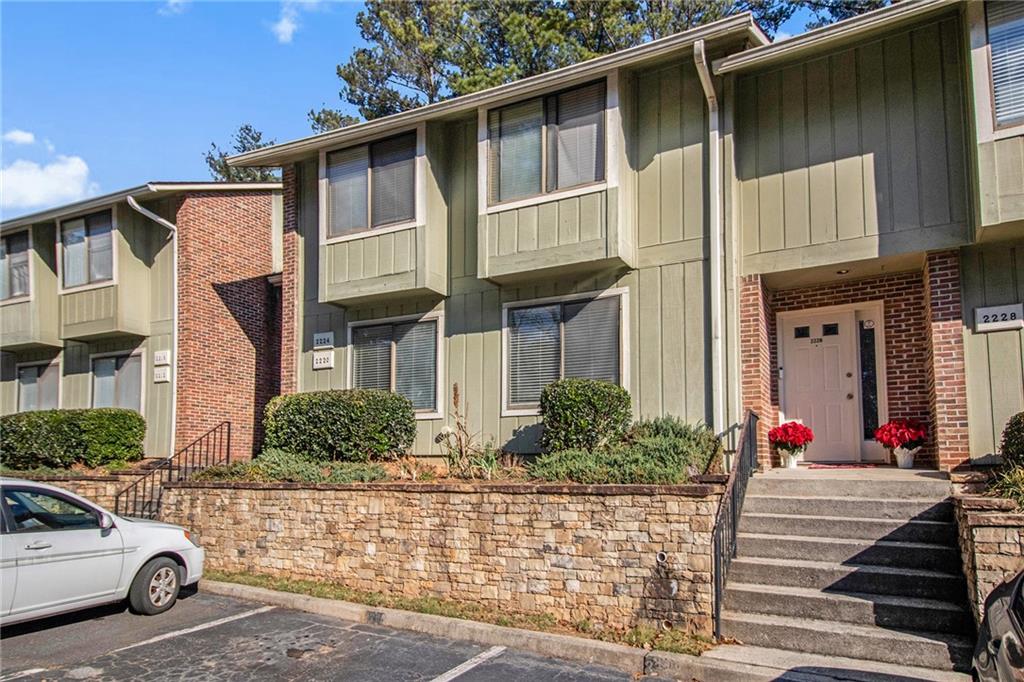 2220 Runnymead Ridge, Marietta, Georgia image 3