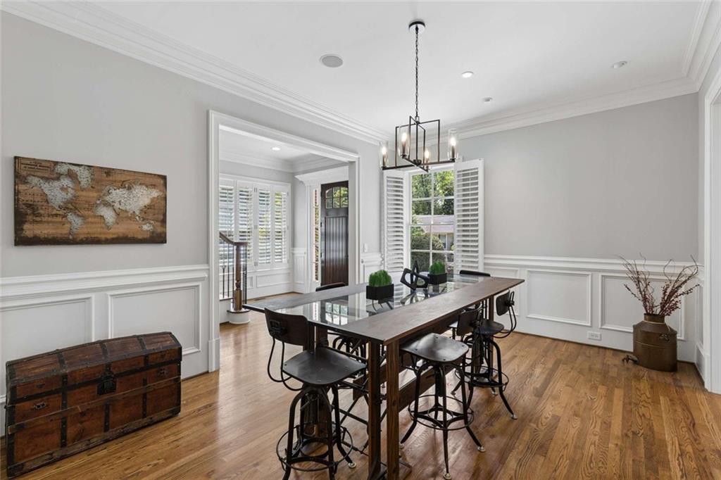 2299 Colonial Drive NE