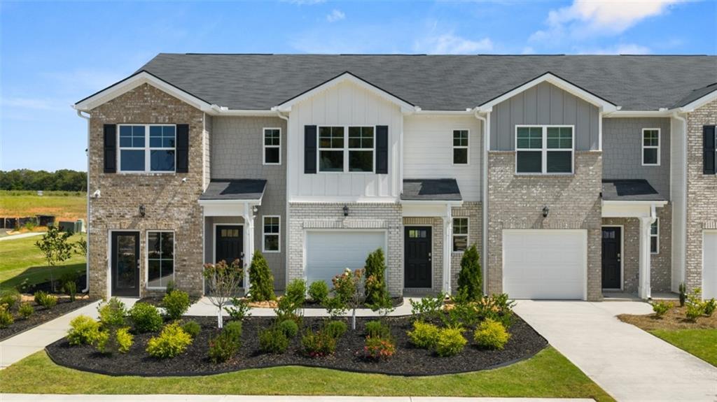202 Kenmore Circle