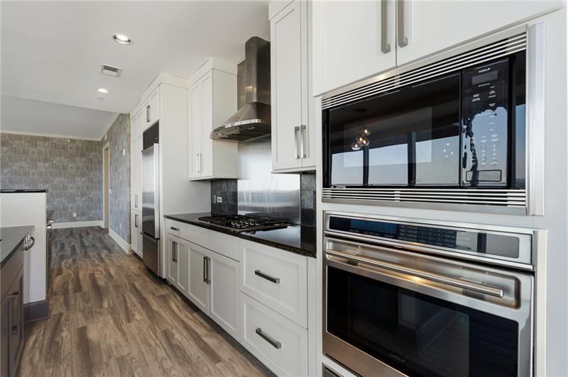 3344 Peachtree Road NE 3703